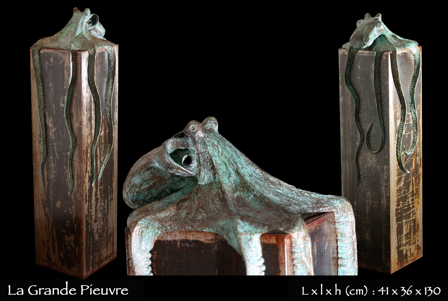 statue en bronze d'une grande pieuvre enchassant un bloc en fer